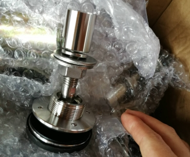 Elegant Square Glass Clamp for Robust Villa Staircase Guardrail Design