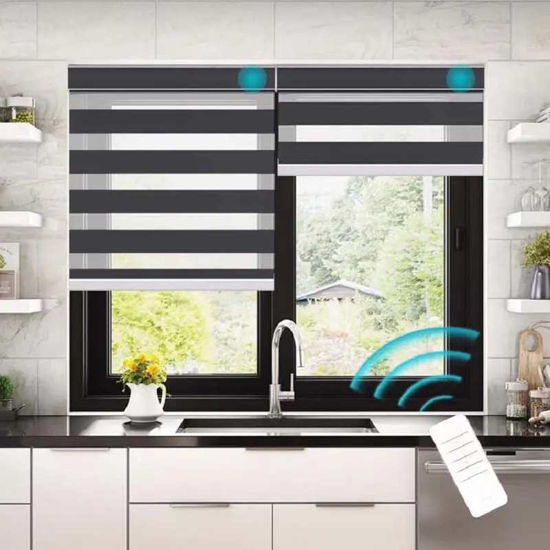Custom Skylight Smart Automation Blind Motorized Curtains Cordless Blind WiFi Zebra Shades