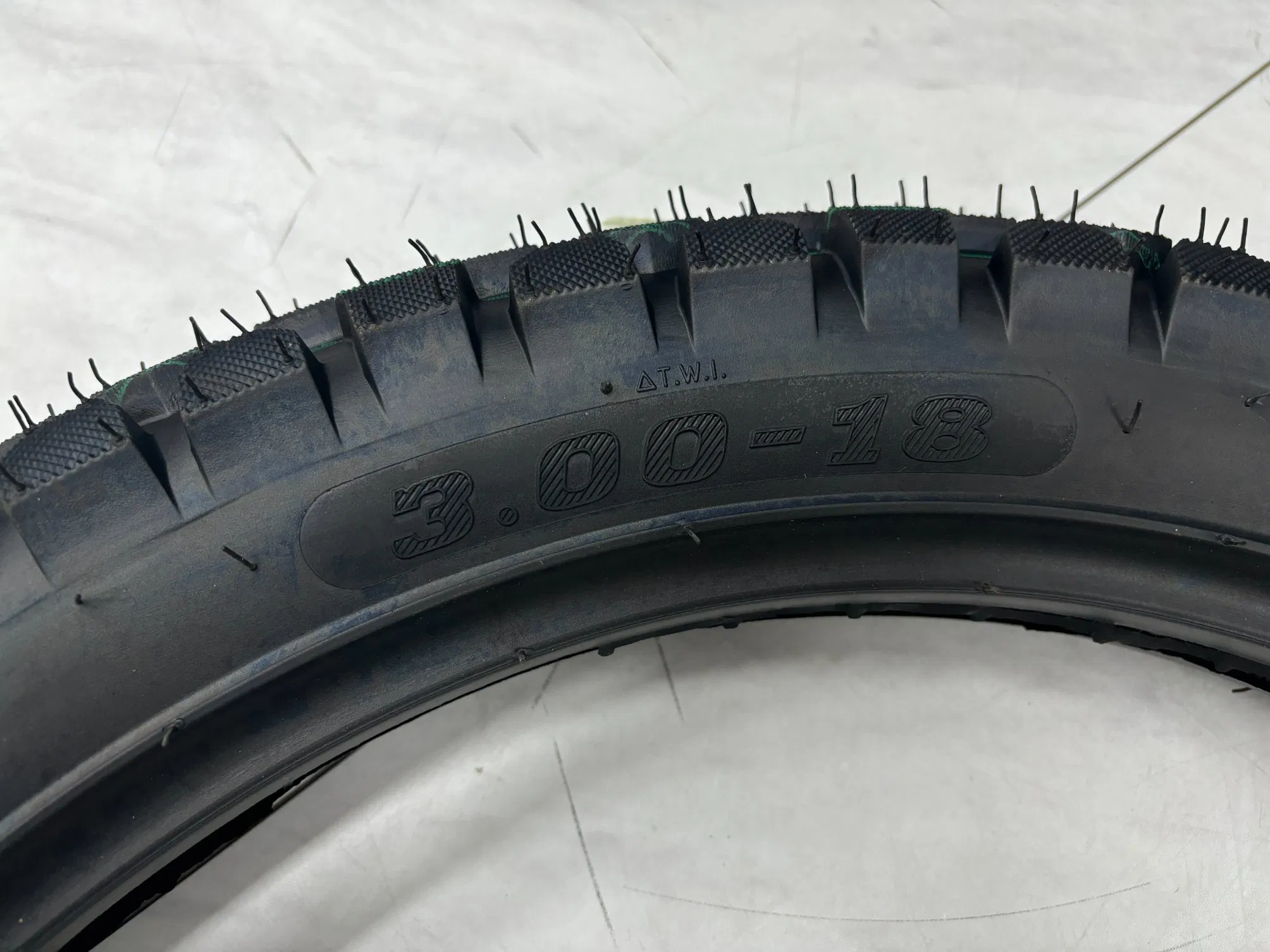 Мотошина 3.00-18 DS118 внедорожная, 6PR