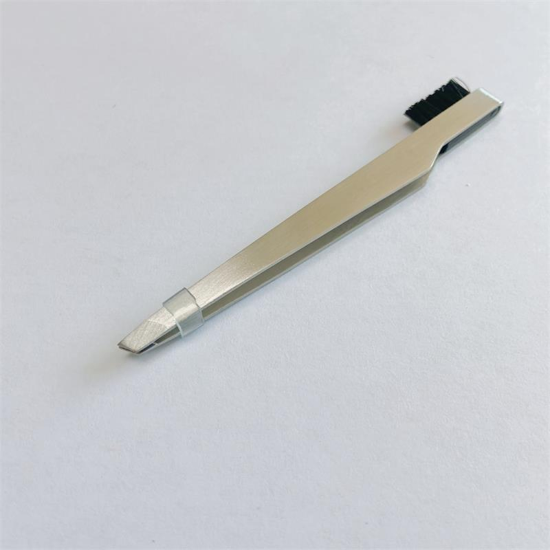 Deluxe Makeup Long Handle Beauty Eye Lash Tweezers with Brush