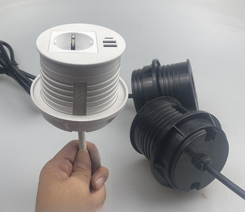 Розетка USB Type-C для быстрой зарядки