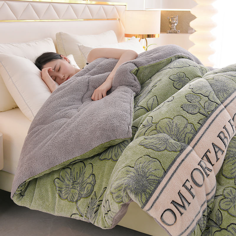 Skin Friendly Comfortable Snowflake Fleece Lamb Fleece Thick Warm Winter Blanket Quilts Core Queen Size Custom Quilt Comforter