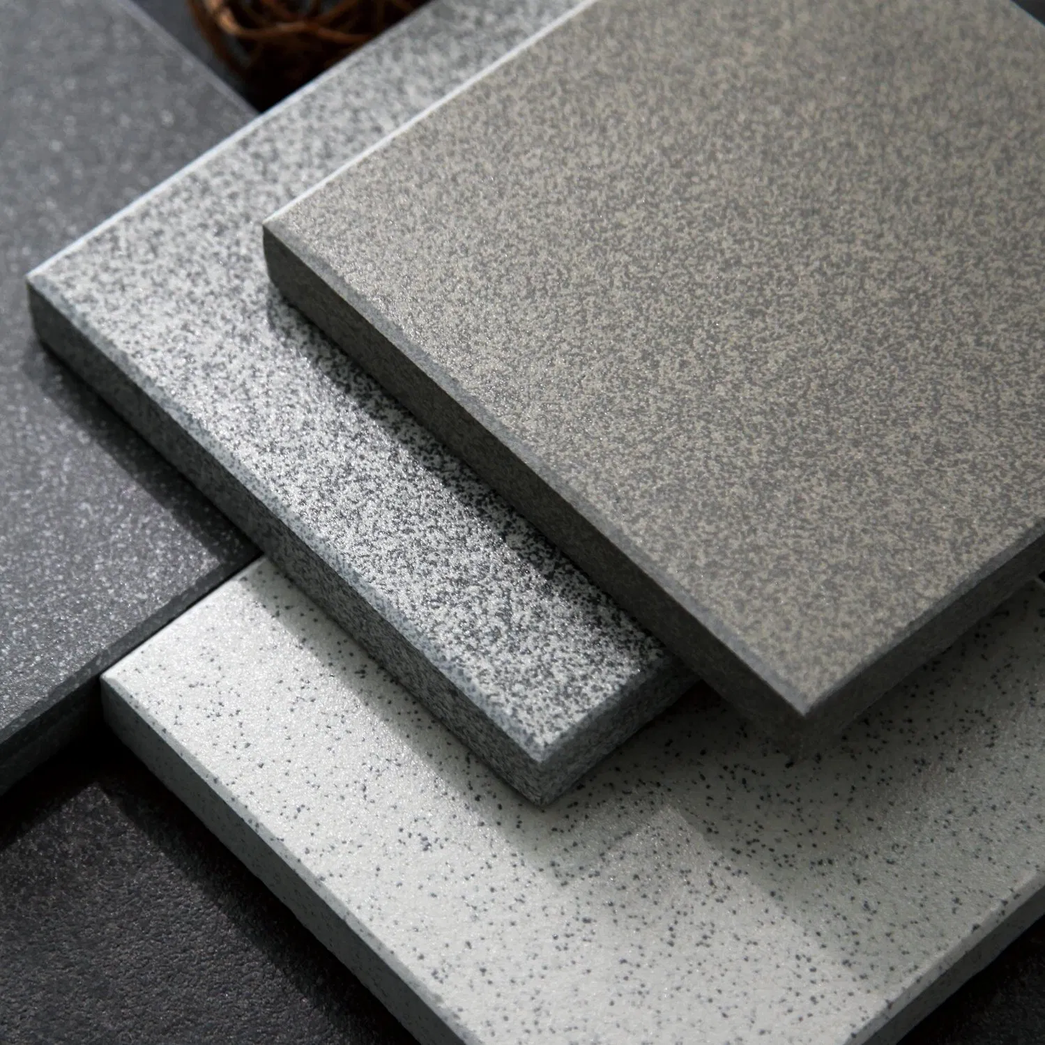 High Quality Stable Stain Resistant Waterproof Easy Clean Artificial Quartz Stone