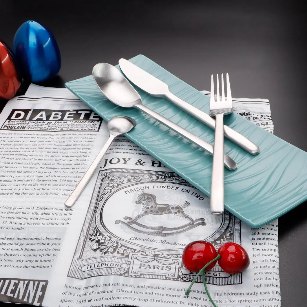 High Quality Customized Luxury Silver 24PCS Cutlery Set Lucky Box Dinner Use