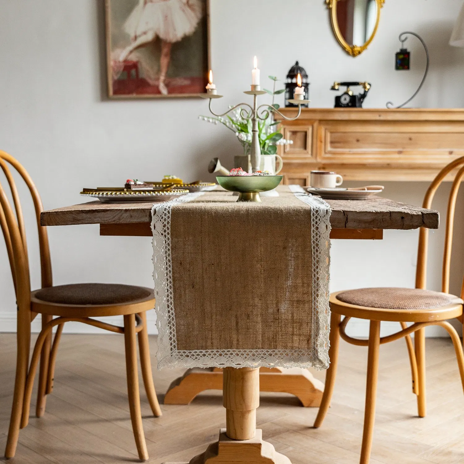 Xinlan Jute Table Runner Woven Lace Fringe Long Tablecloth for Wedding Party Decor Boho Style Dining Table Cover