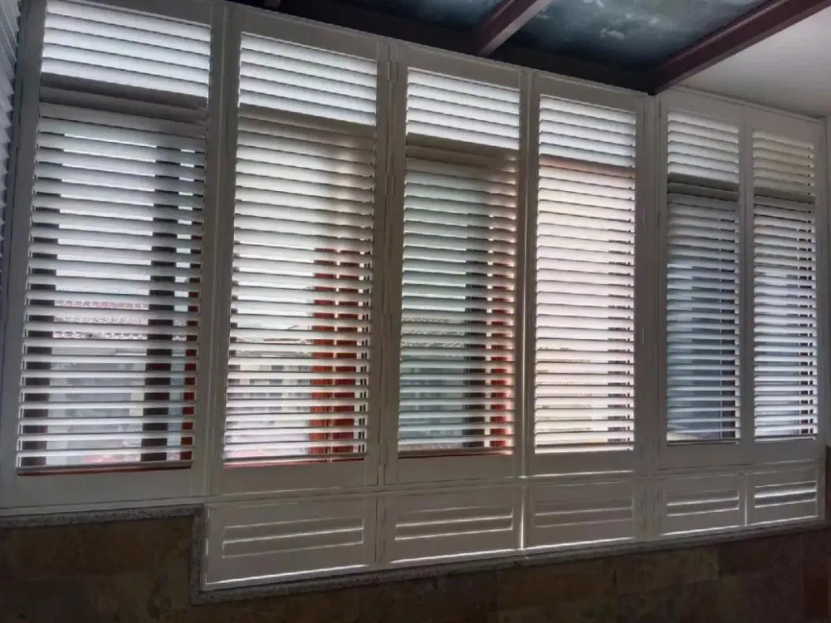 White Transparent Double Glazing Shutter French Waterproof Louvers Aluminum Window for Sale