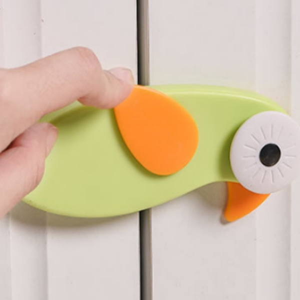 Child Safety Lock Cartoon Lock Anti-Pinch Hand Drawer Cabinet Door Refrigerator Lock