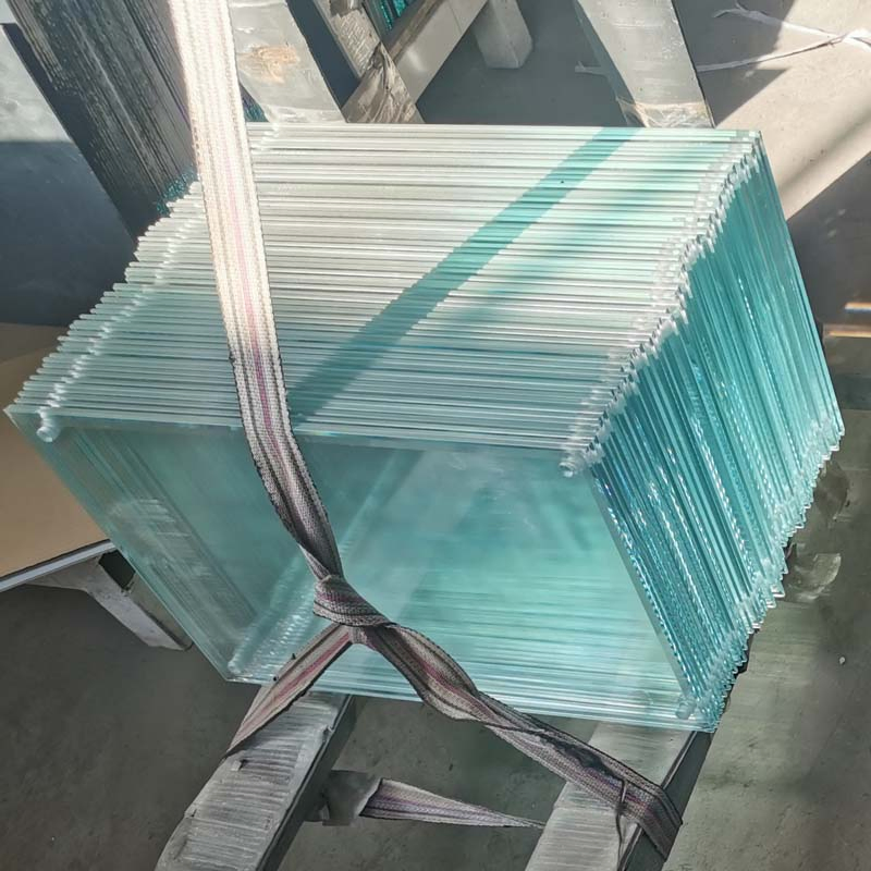 Factory Sale Transparent Low Iron Decoration Furniture Partition Ultra Clear Float Glass