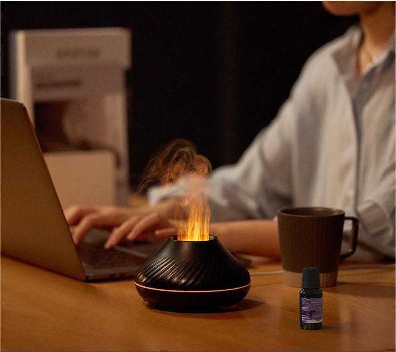 New Trend Desktop Air Humidifier 130ml Smooth Mist Essential Oil Aroma Diffuser Flame Humidifier