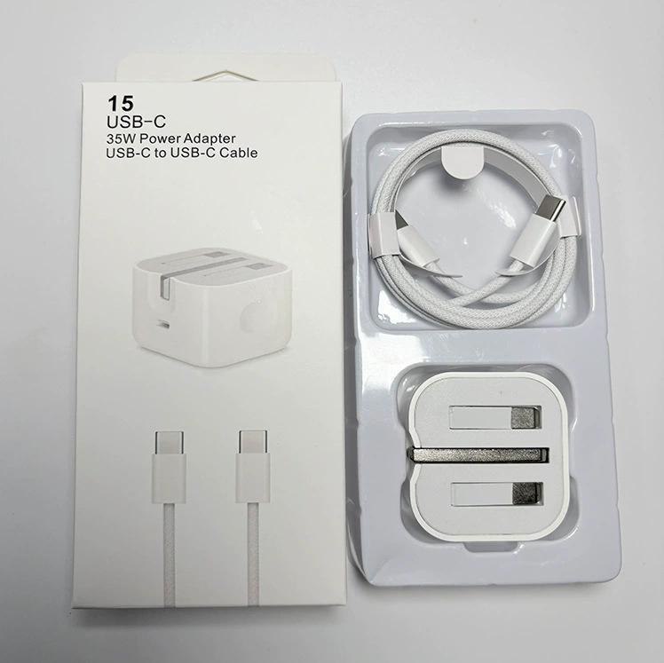 Зарядное устройство 20W USB-C с кабелем (US/EU/UK)