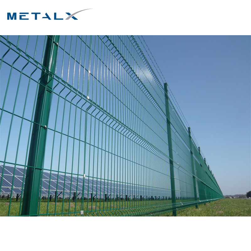 Factory Galvanized Steel 50X200mm PVC Coated Triangle 3D Welded Bending Curved Mesh Wire/BRC V Metal Fencing/3D Fence for Perimeter Security/Farm/Garden