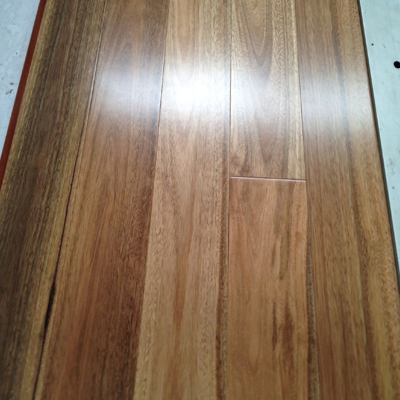 Household/Commercial Solid Spotted Gum Hardwood Flooring