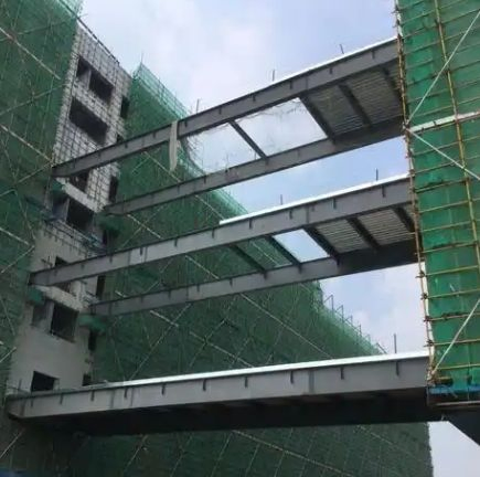 Aerial Alloy Structure Corridor/Large Span Light Steel Roof/Capabilities and Design Adaptability