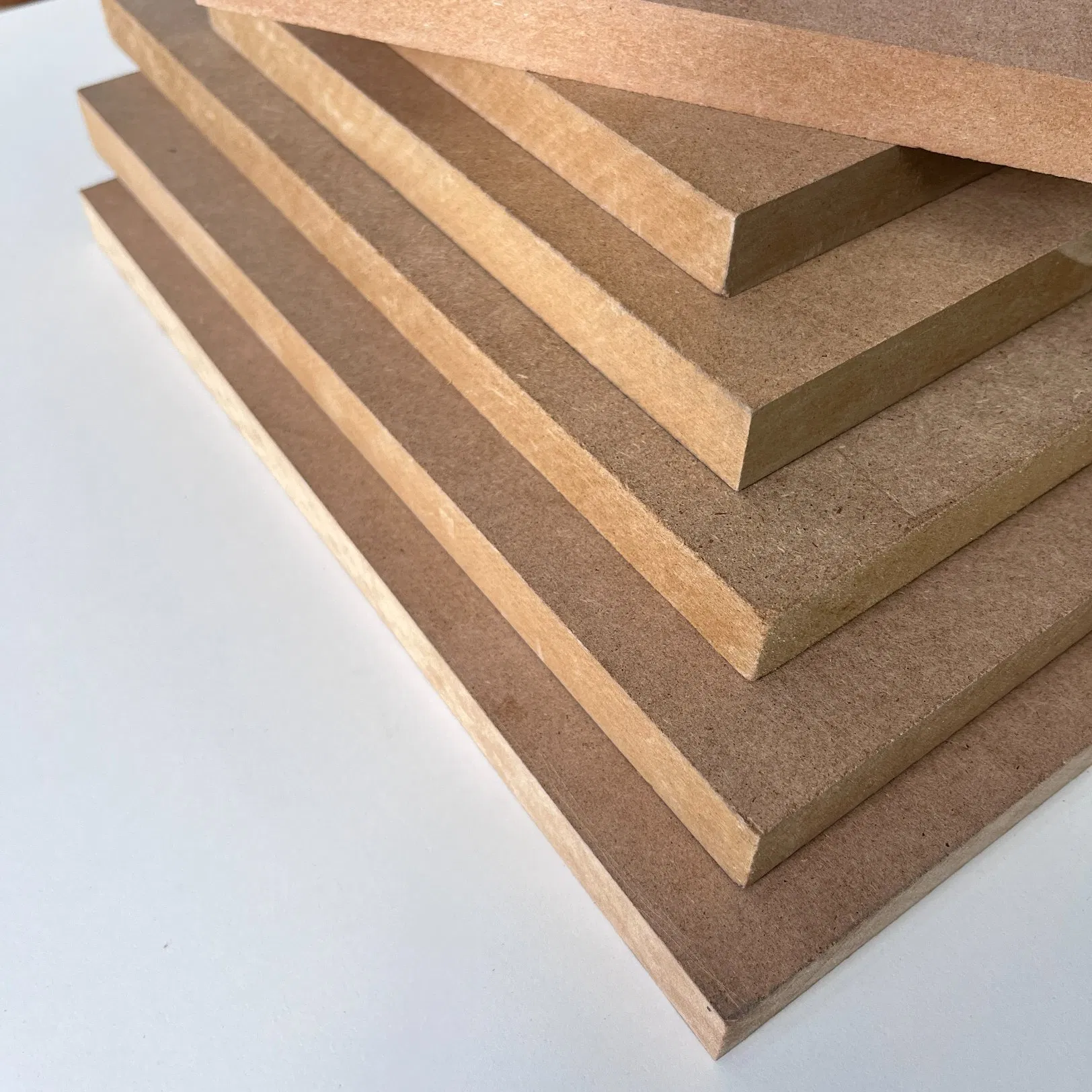 Top Quality UV/HDF/Melamine Raw MDF for Bathroom