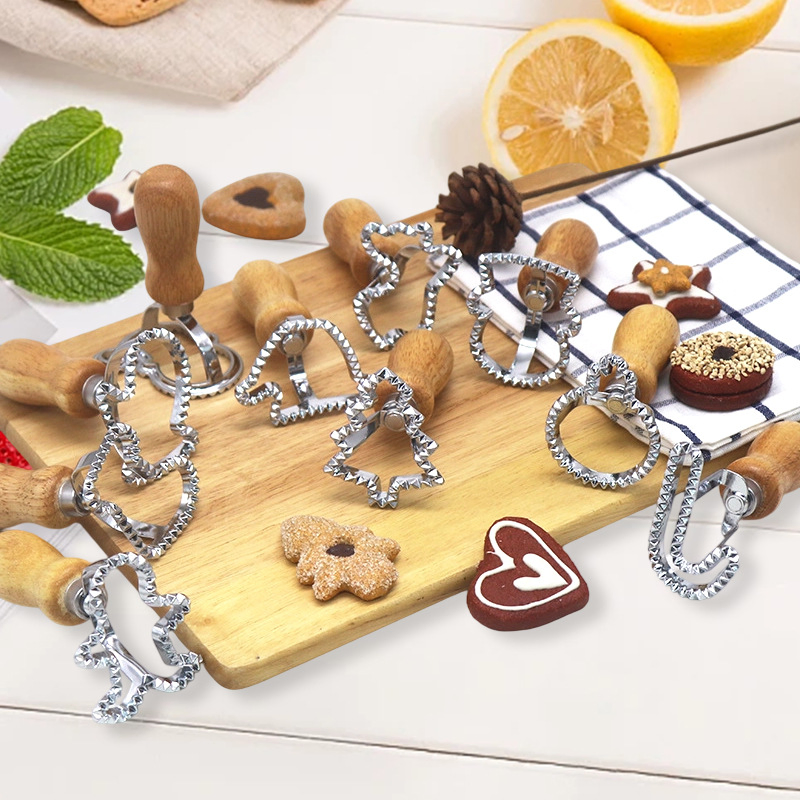 Metal Biscuit Mold Pastry and Dessert Embossed Cookie Molds Baking Tools