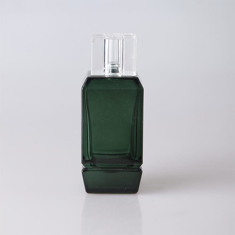 OEM Clear Empty Round Fragrance Bottle 100ml Diffuser Bottles Glass with Lids