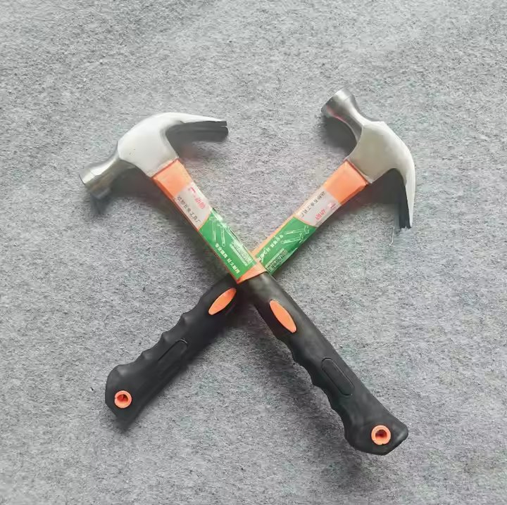 Factory Pricemulti-Functional Home Decoration Professional Quality 45 Steel Forged PVC Plastic 0.5kg Claw Hammer
