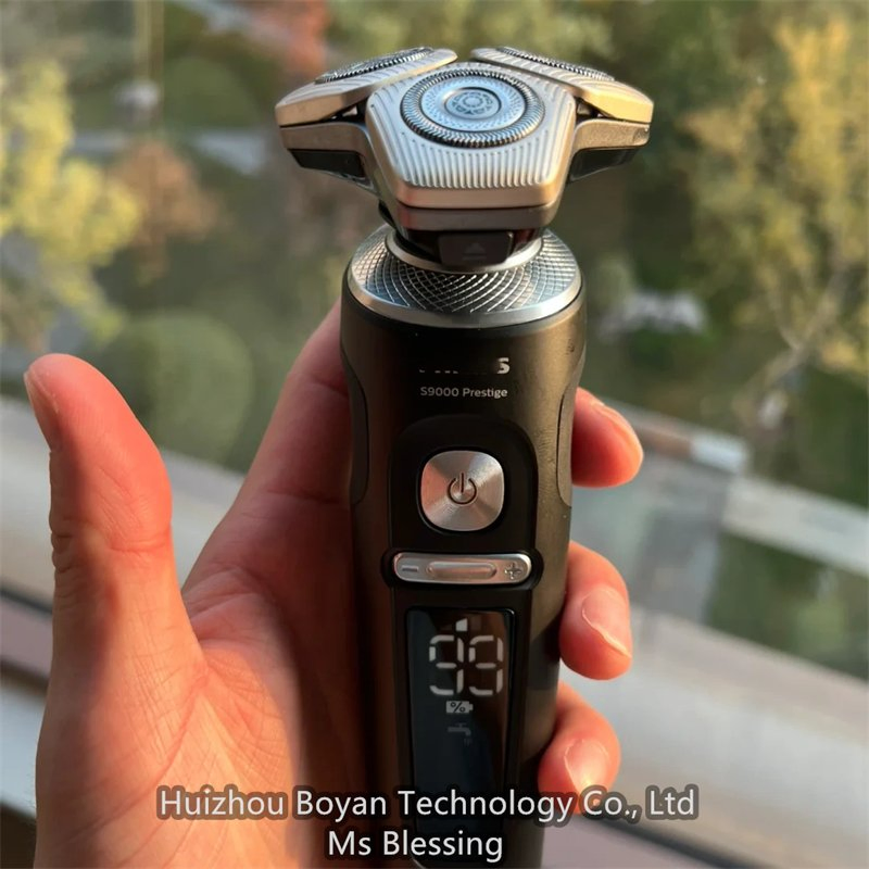 Phylips S9000 Prestige Top - Notch Shaver for Skin - Friendly Grooming