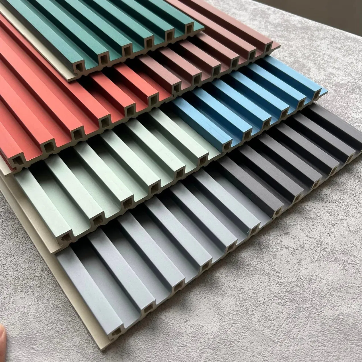 Co-Extrusion Fluted WPC Castellated Cladding WPC Wall Panel