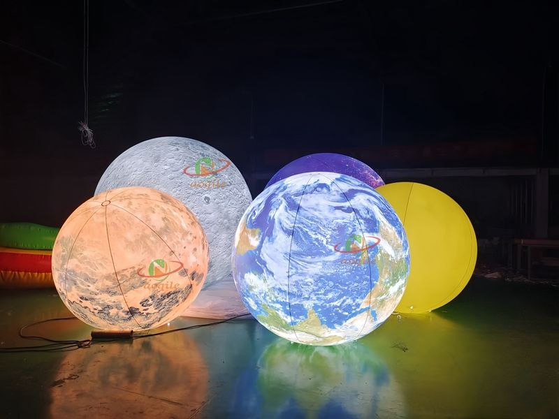 LED Lighting Planet Inflatable Balloon for Hanging, Giant Inflatable Globe Moon Earth Balloon for Decoration