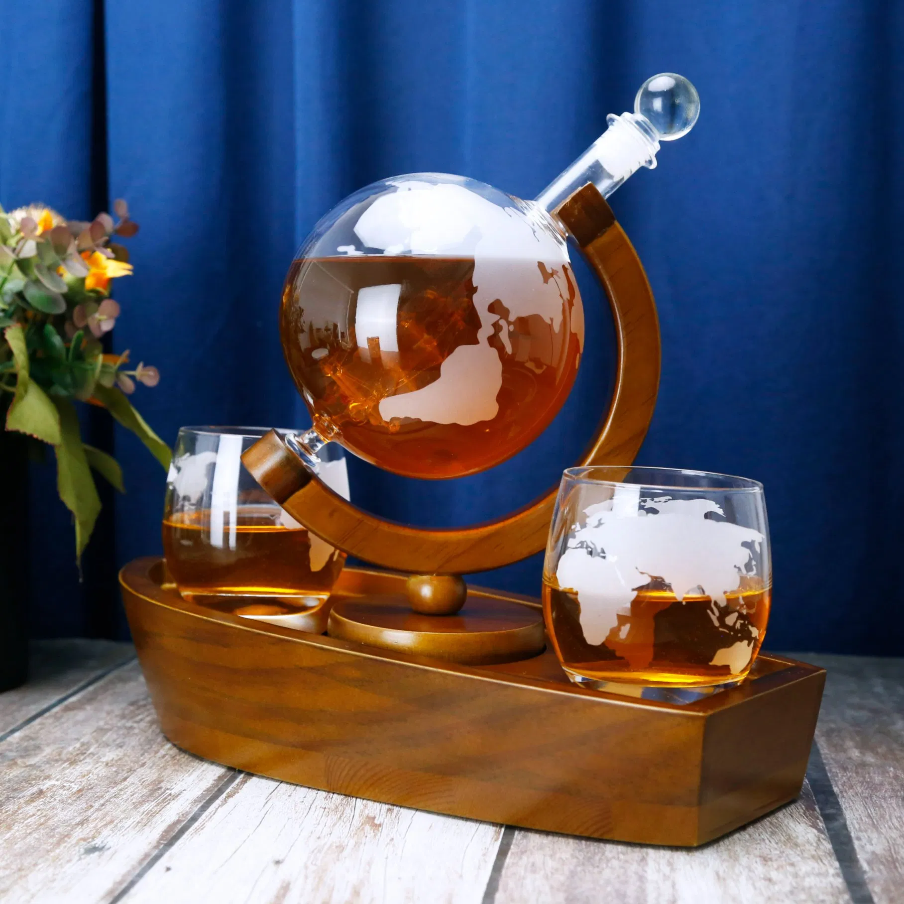 Wholesale Whisky Decanter Glass Sailboat Decanter with 2 Glass Cup and Wood Base