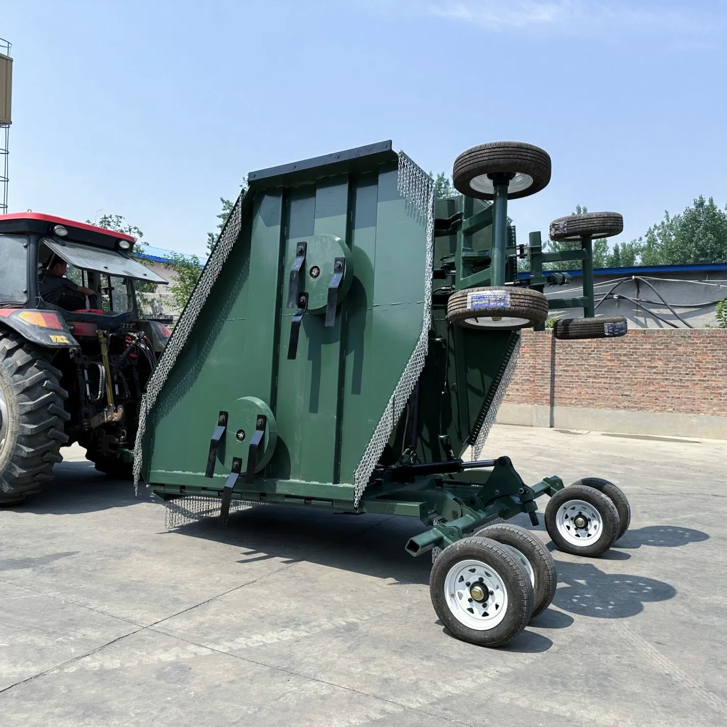 Складная крыльевая газонокосилка 6м для трактора