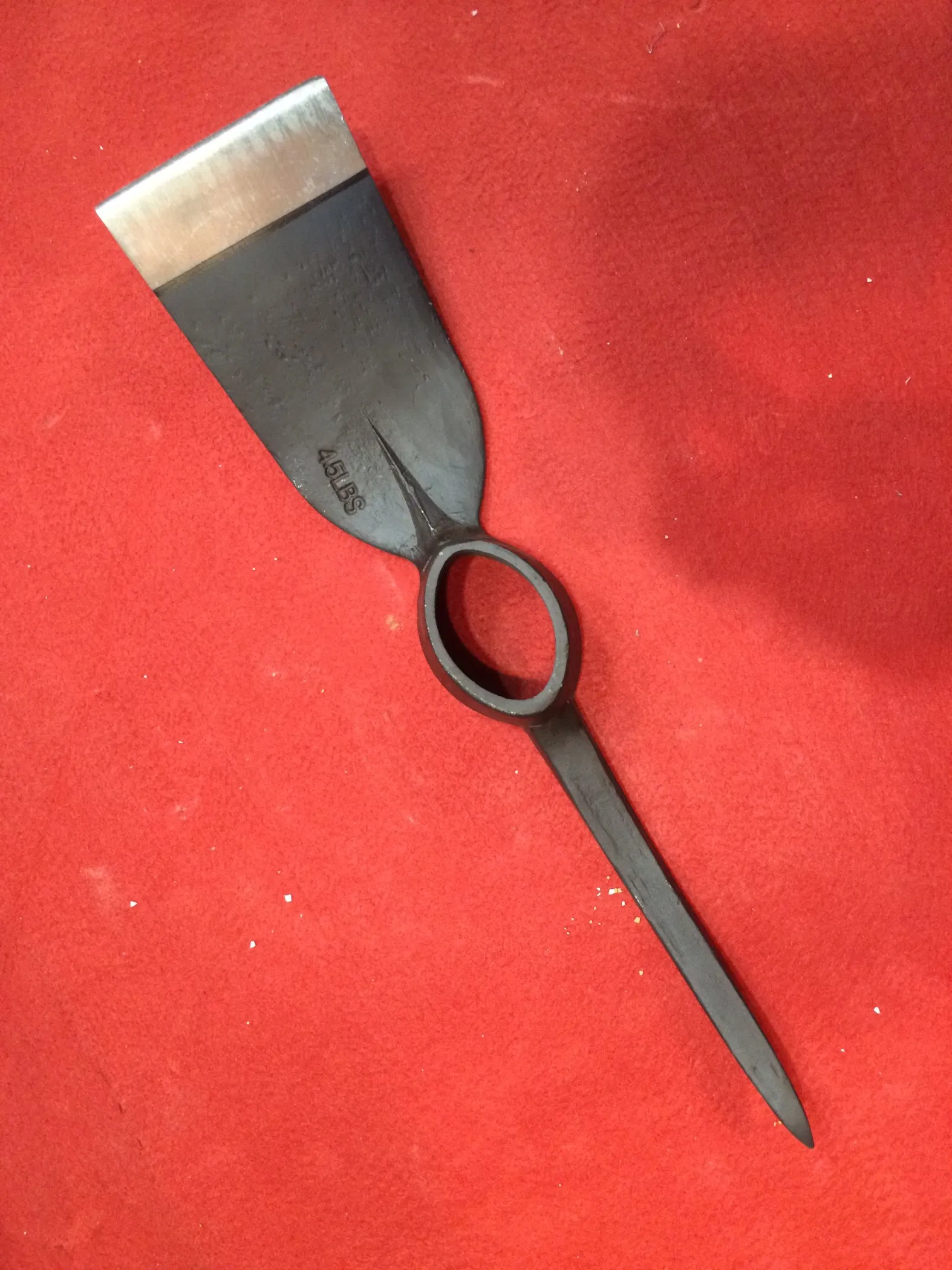 Factory Direct Sale Agricultural Tools Flat Pointed Steel Pickaxe Head Carton Steel