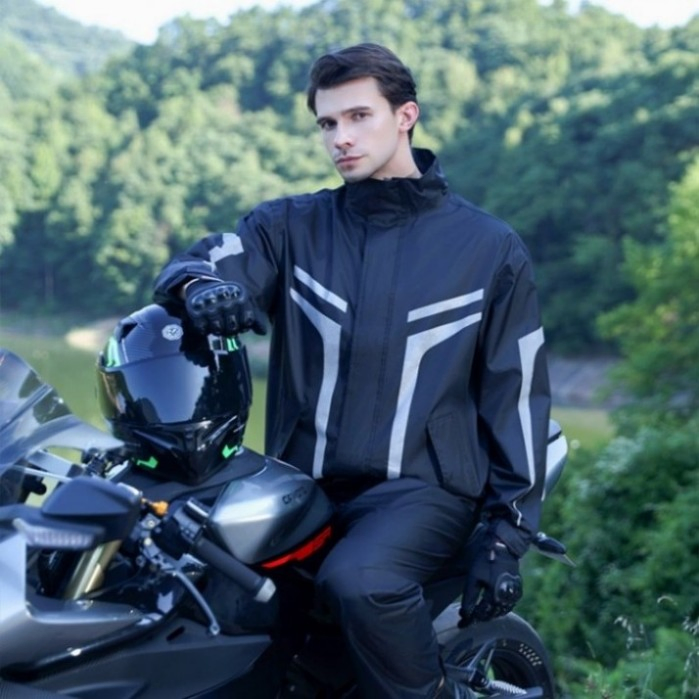 Inner Pocket High Quality Comfortable Rain Coat Set