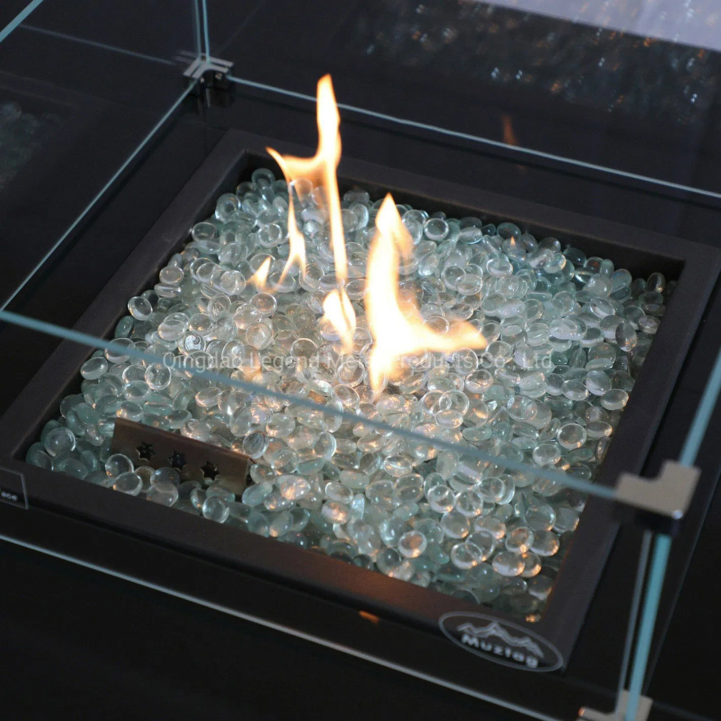 Popular Outdoor Gas Fireplace with Glass Wind Shade by LPG for Heating Lhotse 817