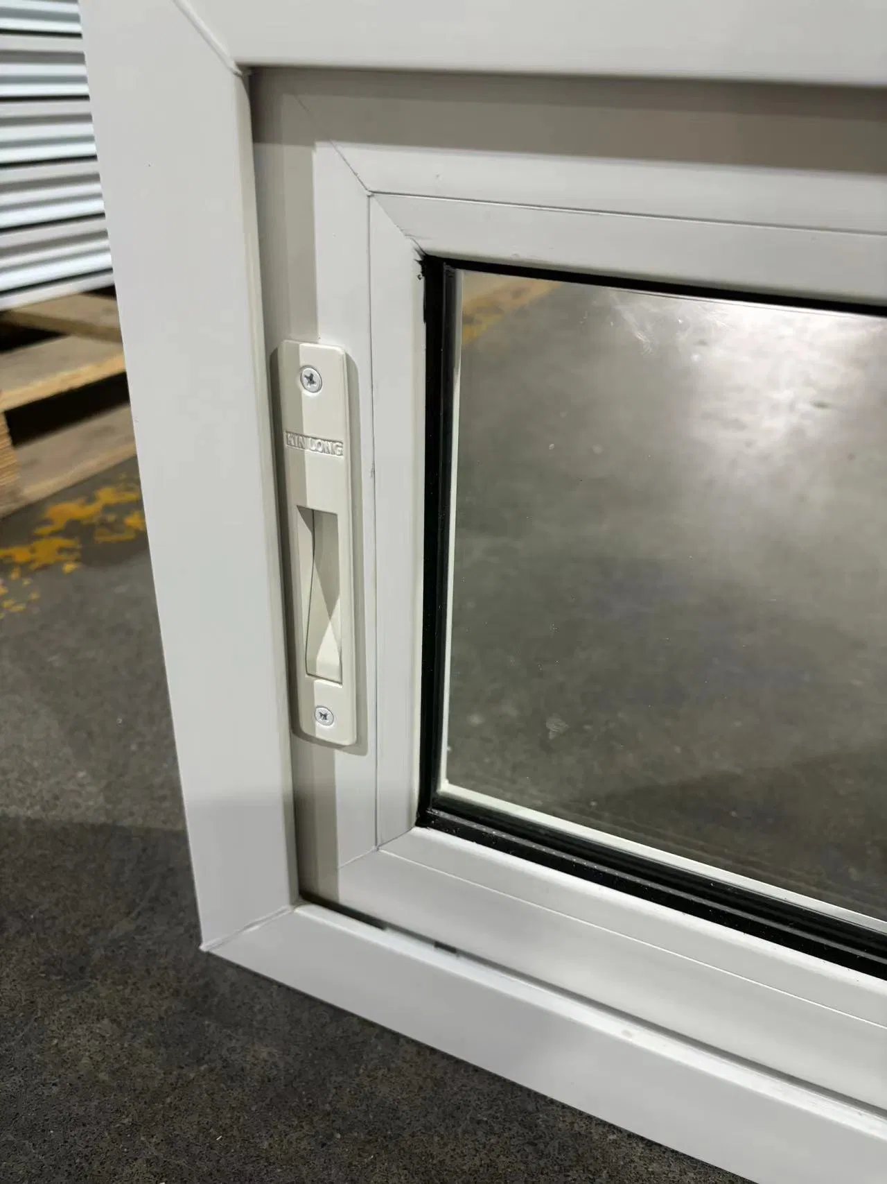 Double Glazed Sliding Windows Low-E Glass PVC Sliding Window with Mosquito Net