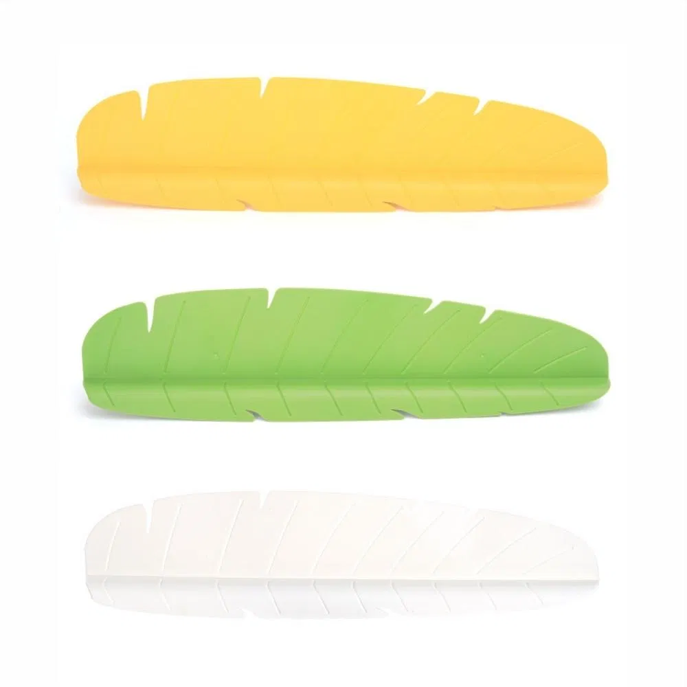 Water Guard for Kitchen Bathroom Sinks Banana Leaves Shape Strong Suction Ci21854