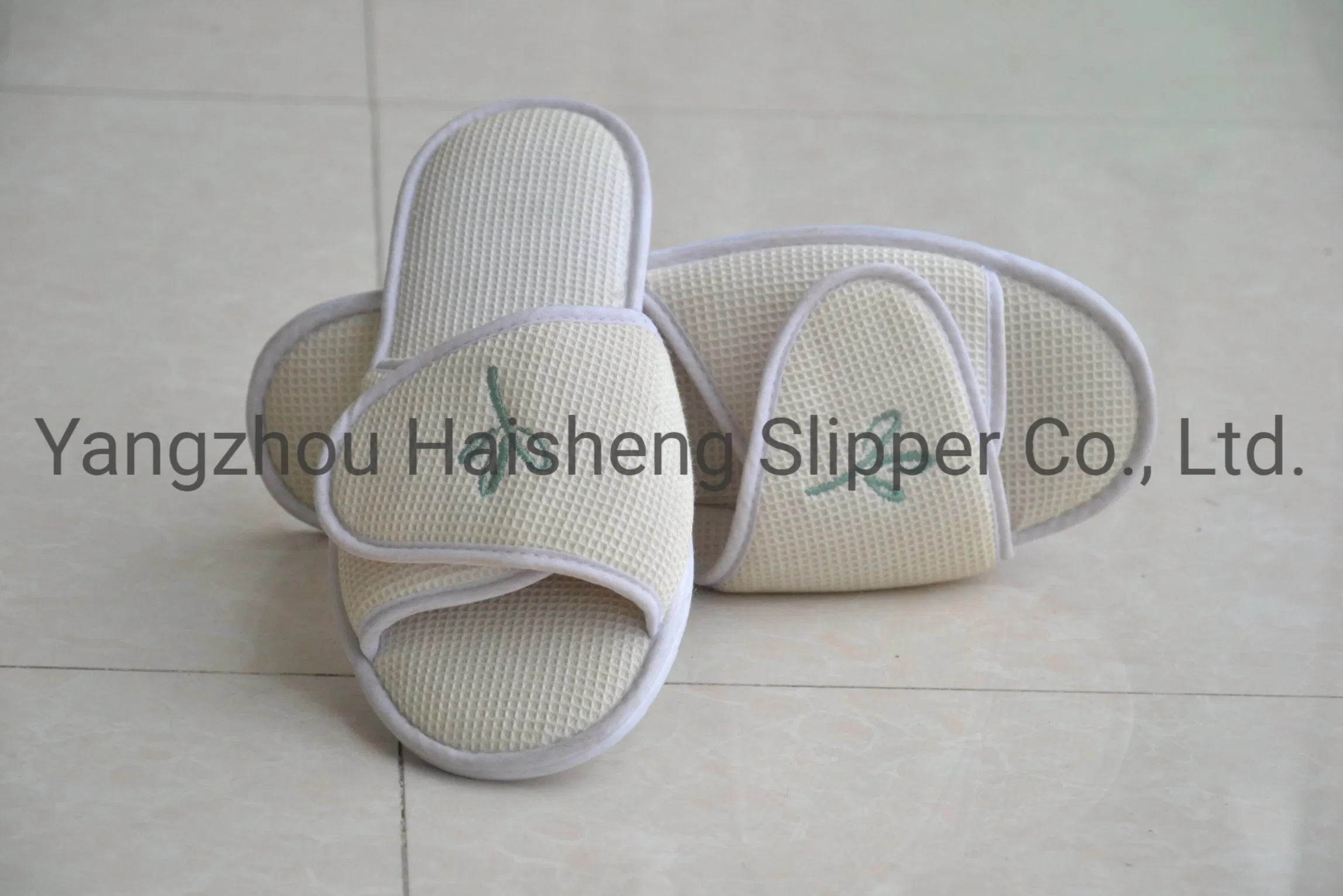 New Style Hotel Amenities Indoor Airline Slipper