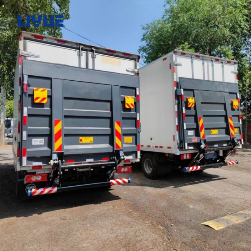 Гидравлический подъемник для хвостовой части грузовика (Tail Lift)