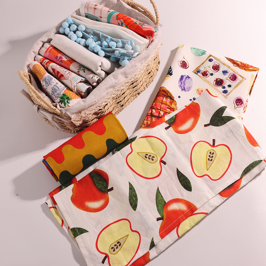 Highly Absorbent Kitchen Towels for Fast Drying and Cleaning