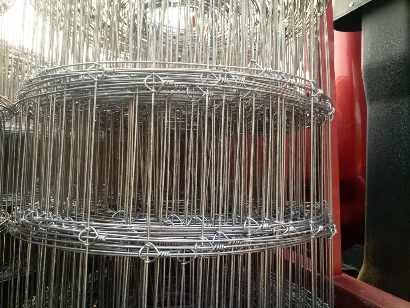 Wholesale Cattle Wire Mesh Fence Galvanized Grassland Fence