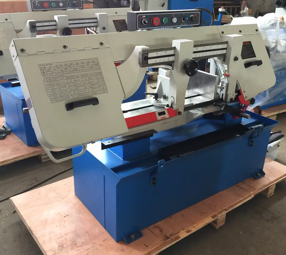 Ленточная пила по металлу горизонтальная BS-912B