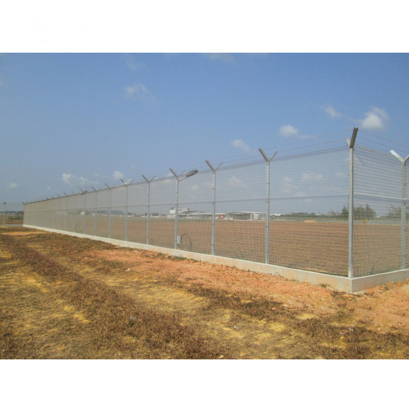 High Security Razor Barbed Wire Anti Climb Airport Fence