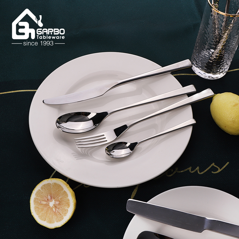 High-End Luxurious Metal Stainless Steel Heavy Cutlery Set Wedding Party Restaurant Hotel Knife Dessert Spoon in Modern Simple Style Sm079