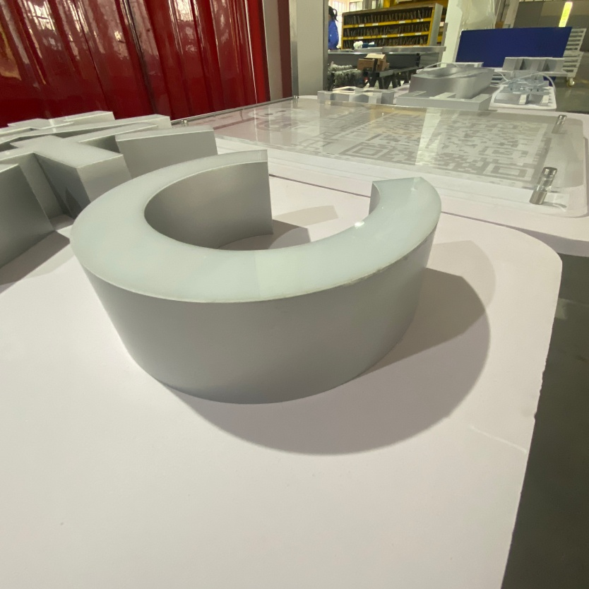 Edge-Lit Energy-Efficient Minimalist Channel Letter Sign for Decorative Artistic Installations