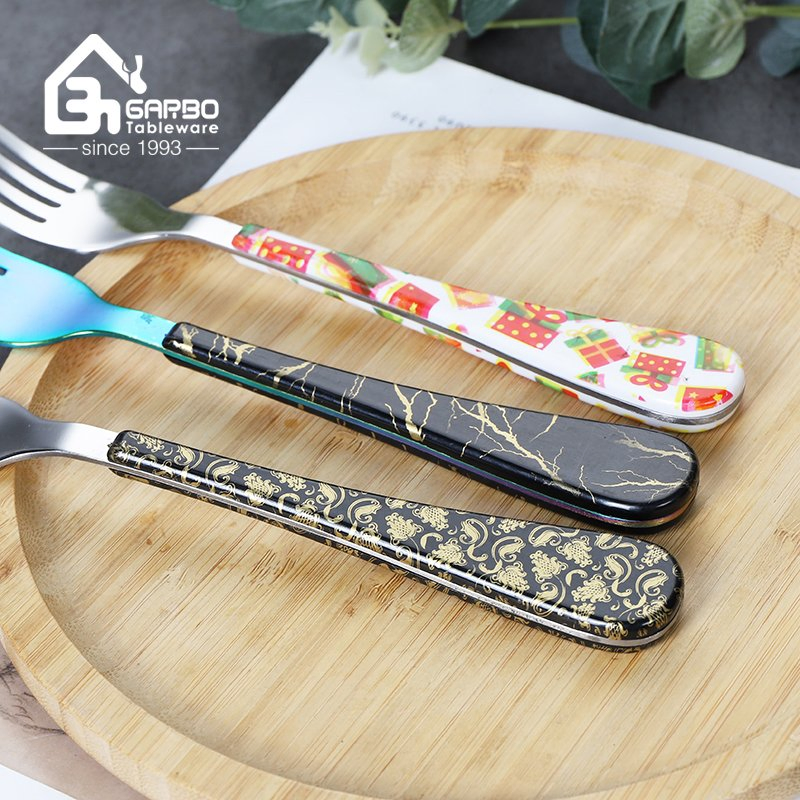 Durable ABS Plastic Handle Steak Knife with Vibrant PVD Color Finish