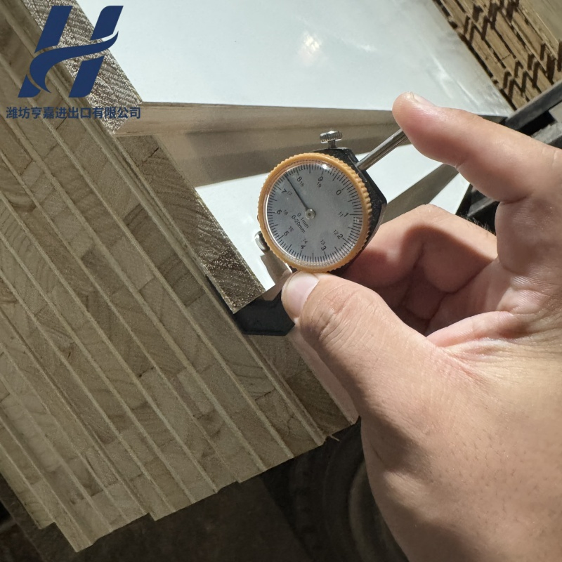 Hengjia High Quality 1220*2440mm Furniture Grade White Melamine Faced Block Board Laminated Wood Boards Blockboards