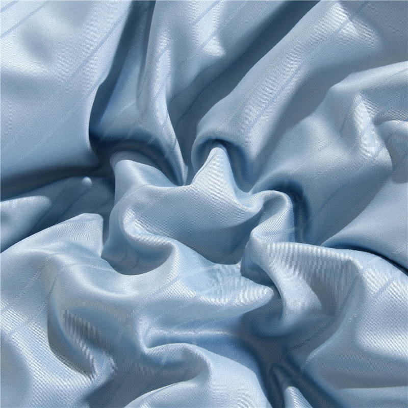 China Supplier Bedding Set Textile Comforter Silk Duvet Luxury Mulberry Handmade Silkworm Quilt