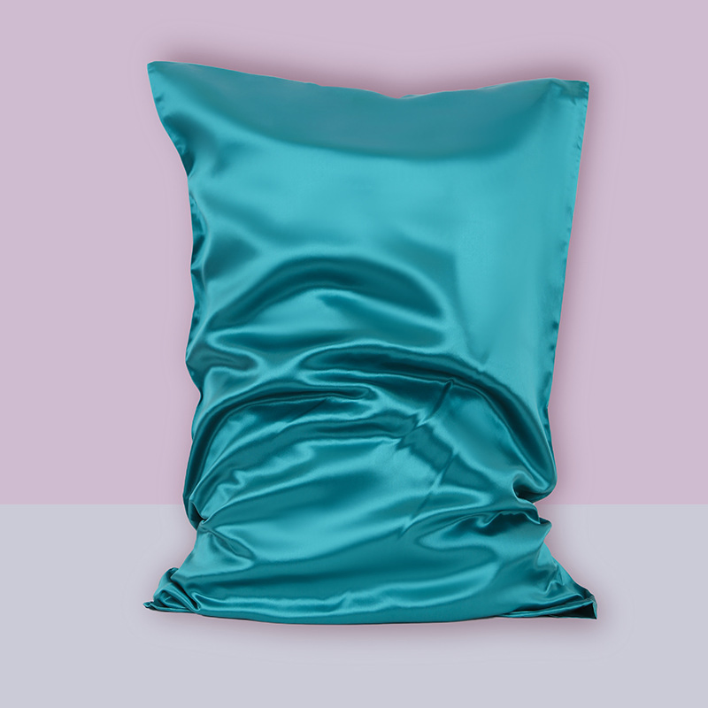 Glossy 100% Silk Pillowcase with Top Touch