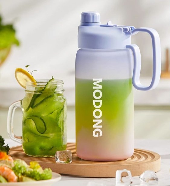 Wireless Portable Blender Juice Cup Portable Household Fruit Juicer with USB Fresh Juice Portable Blender