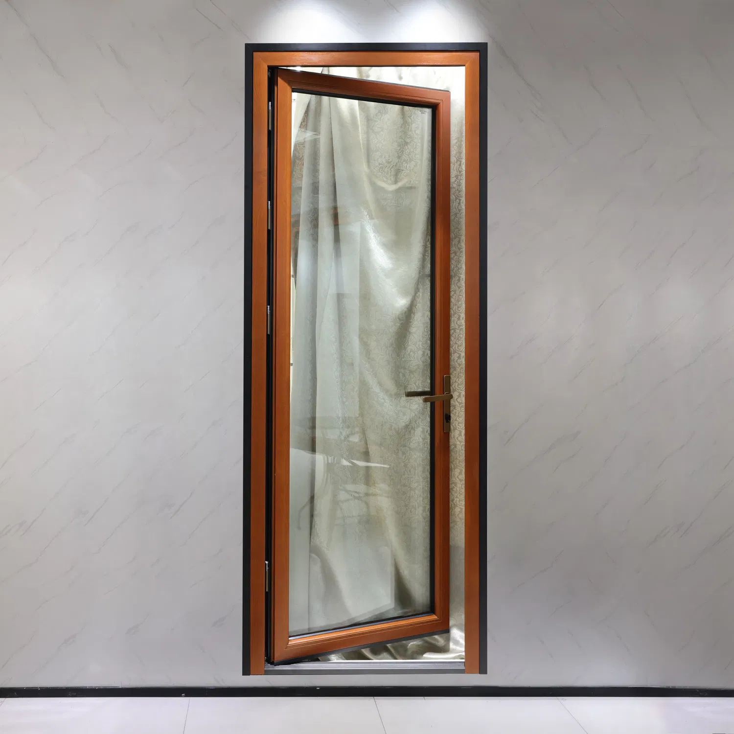 European Standard Aluminum Clad Wood Triple Glass Passive House Entry Doors