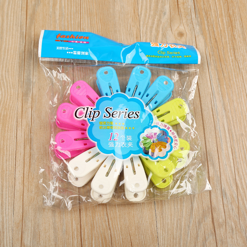 Wholesale Colorful Laundry Clips Pegs for Efficient Clothes Drying