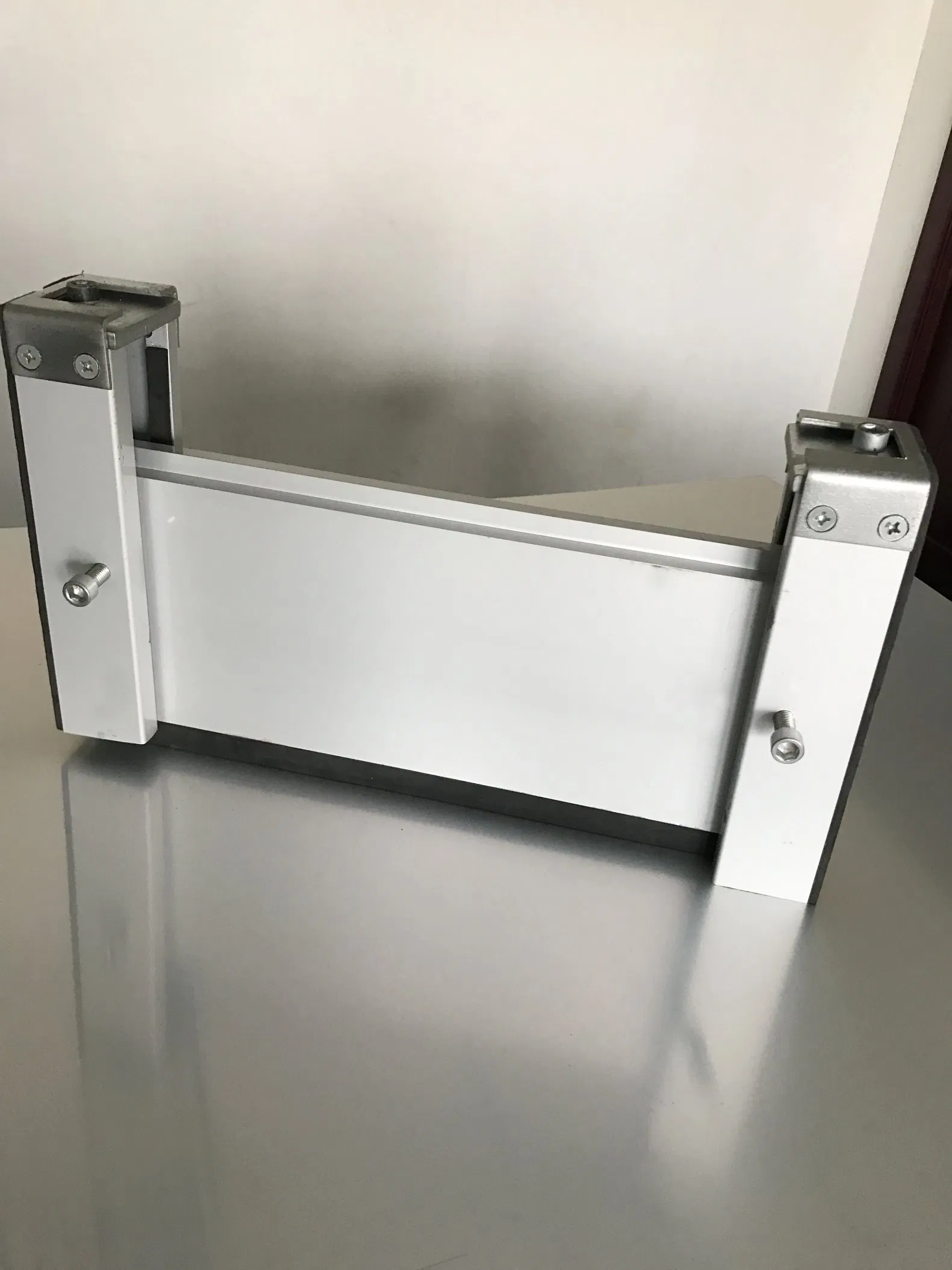 Flood Control System Design for Building Decoration