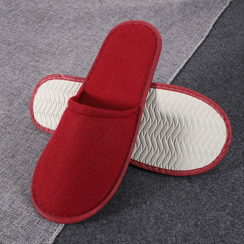 Disposable Hotel Slippers with Terry Cotton for Guest Room Using