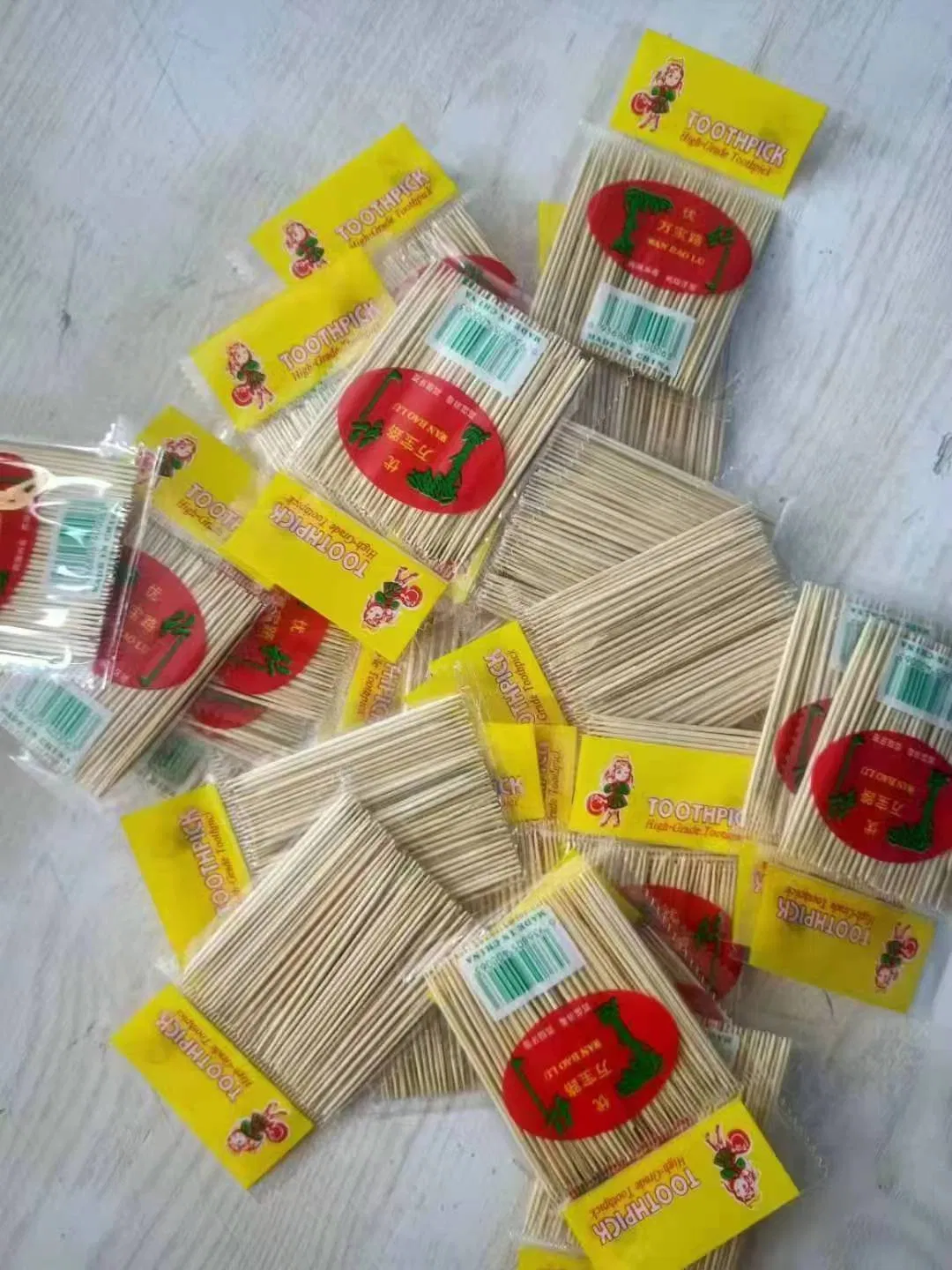 Factory Wholesale Bagged 65mm Disposable Fruit Toothpicks, Restaurant Uses Bamboo Toothpick,