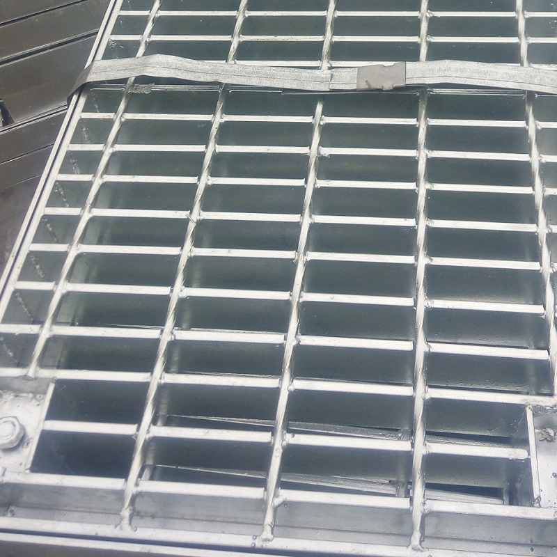 Reliable Metal Steel Grating for Industrial Flooring Functions